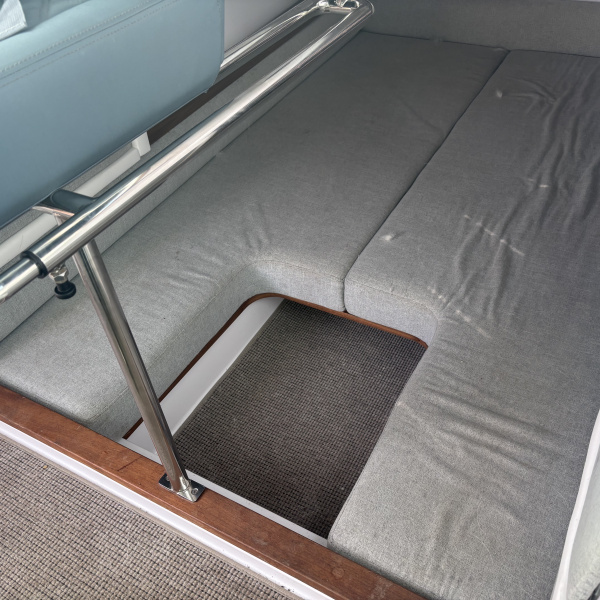 Toile d’ombrage avant Axopar 28 Cabin | Rioux Nautique