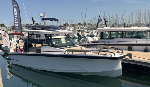 Échelle de bain additionnelle Axopar 29 Sun-Top neuf 2025 | Rioux Nautique