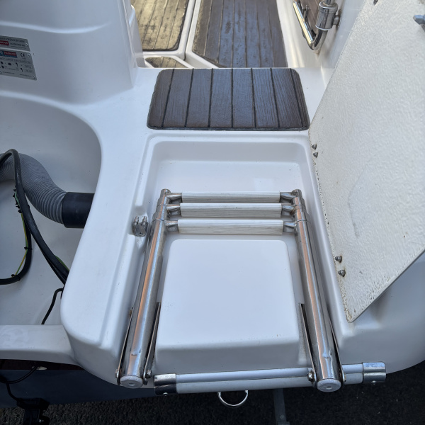 Pacific Craft 650 WA occasion : coque rigide, Yamaha 150cv 2008, 495h, prêt à naviguer | Rioux Nautique