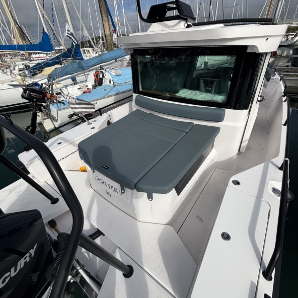 Poupe Axopar 28 Cabin Mercury V8 300 | Rioux Nautique