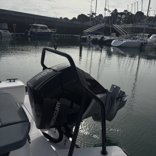 Bain de soleil arrière Axopar 28 Cabin | Rioux Nautique