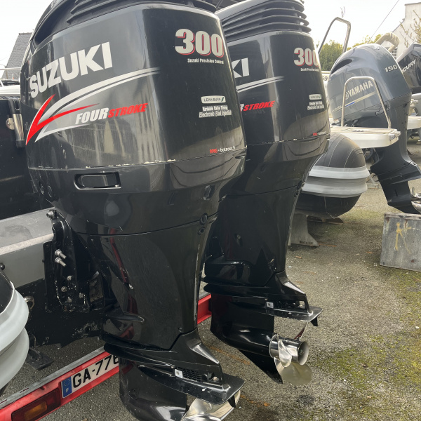 S860 OP SEARIB'S : Hypalon, 3000 kg CMA, radar, GPS Onix10, sono Fusion. | Rioux Nautique