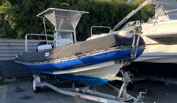 Achat Bombard Explorer DB 600 + Mercury 90cv Optimax
