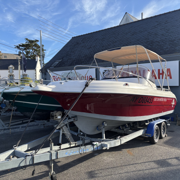 Pacific Craft 650 WA occasion : polyvalent, motorisé Yamaha 150cv, parfait pour la navigation côtière | Rioux Nautique