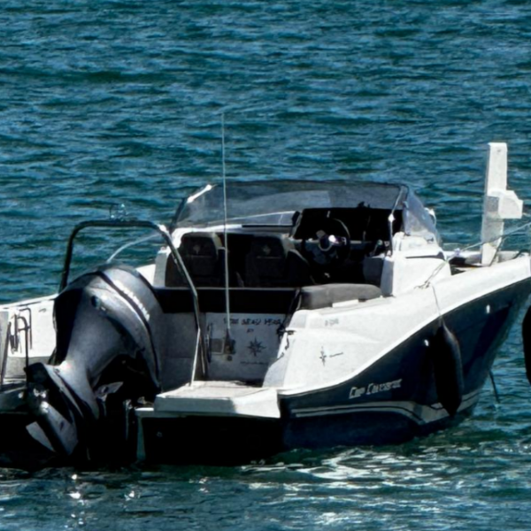 Cap Camarat 6.5 WA Série 3 2021 très équipé avec électronique Garmin | Rioux Nautique