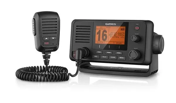 Achat Garmin – VHF 215i (option AIS)
